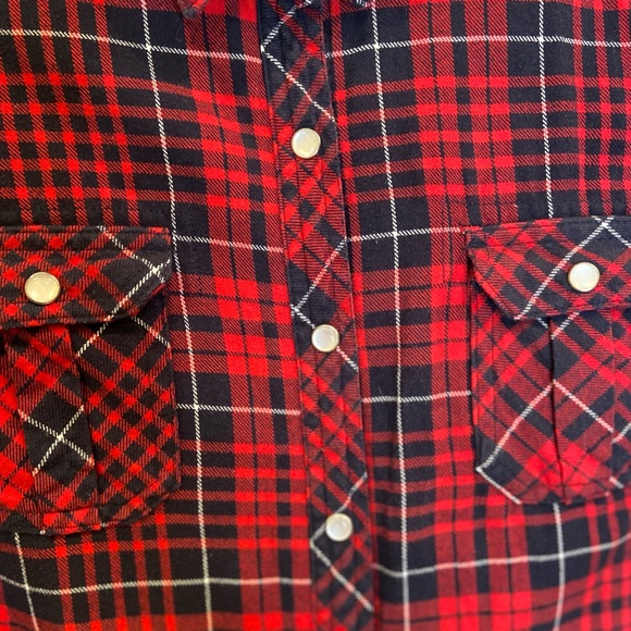 Lady Hathaway Red & Black Plaid Overshirt - Picture 5 of 8